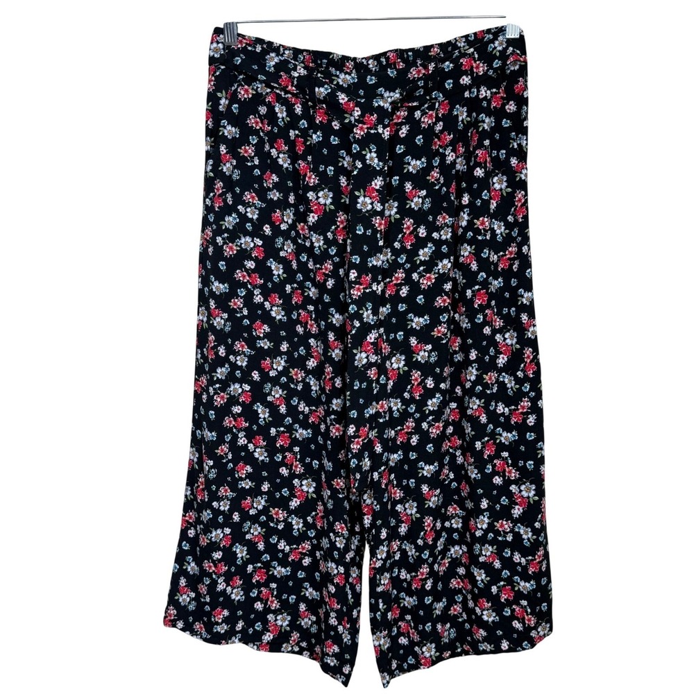 Torrid Wide Leg Crop Pants Black Floral Print Womens 10-M/L